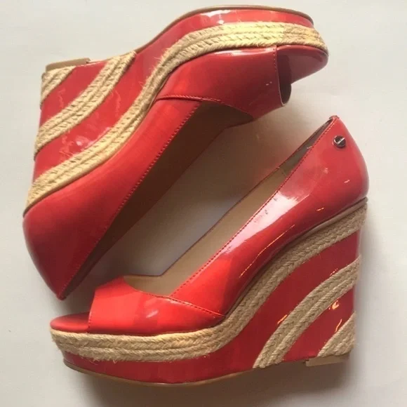 Calvin Klein Platform Peep Toe Heels Size 7 - Picture 1 of 8